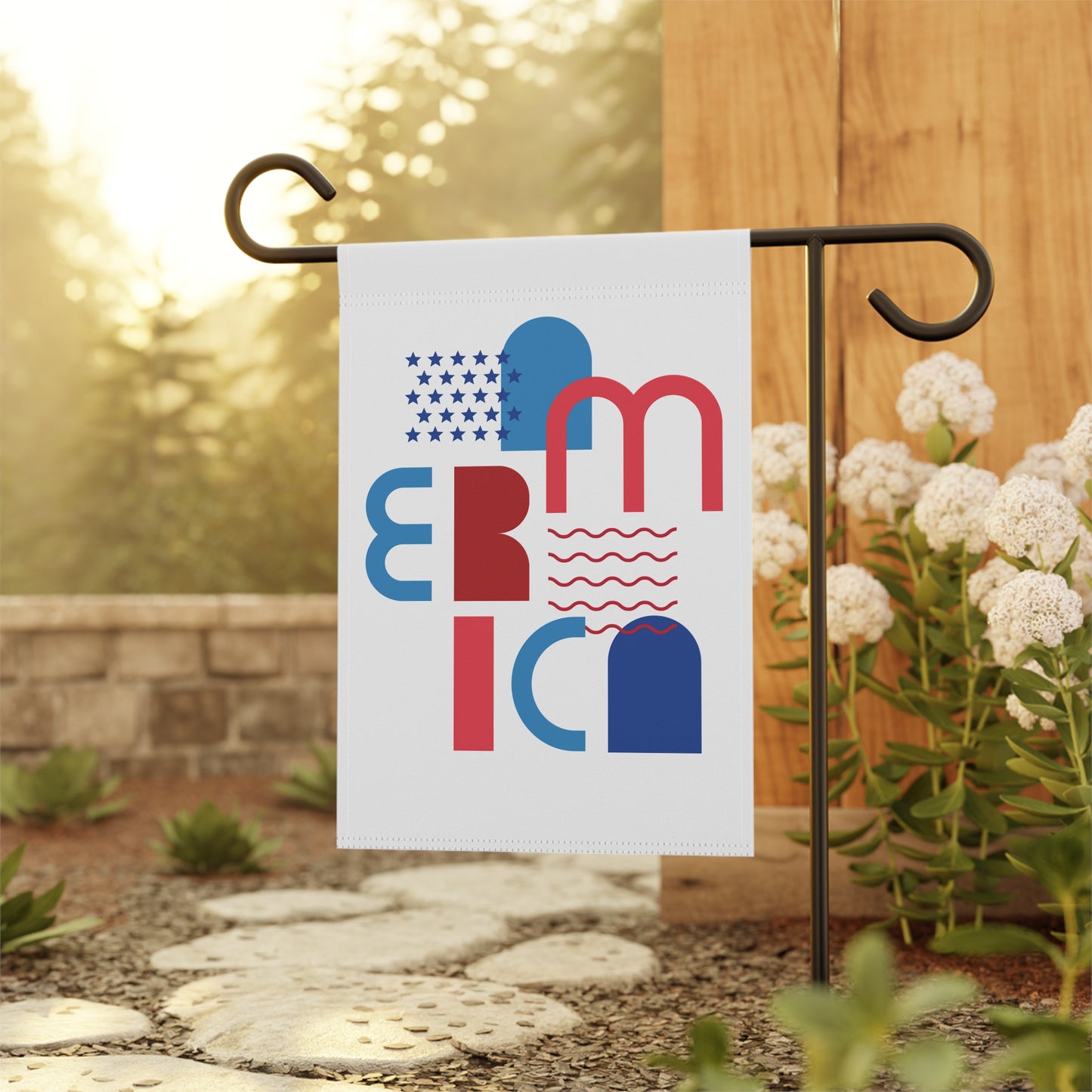 Patriotic 'America' Modern Art Garden Flag — Red, White & Blue Outdoor Banner